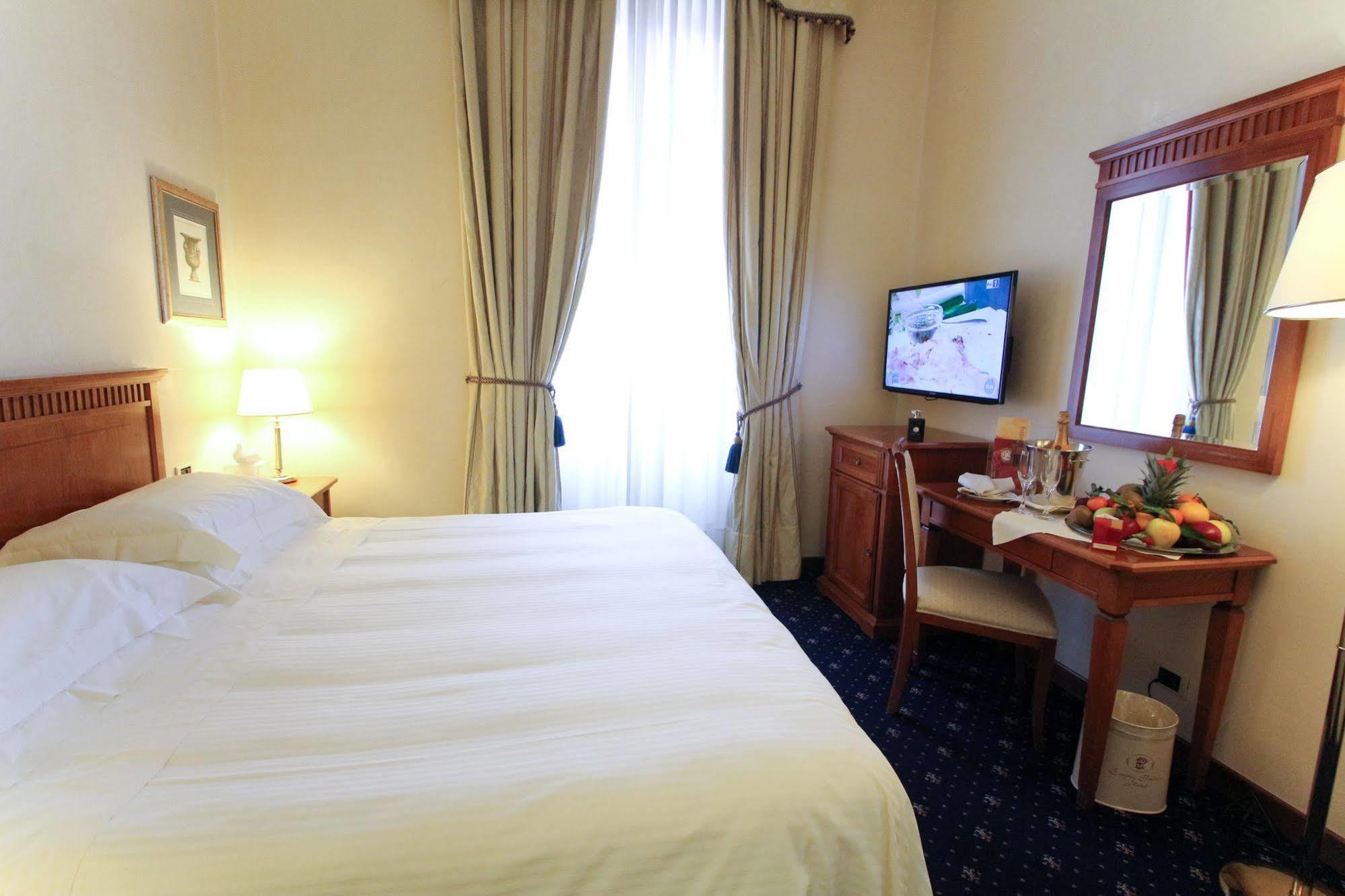 UNAWAY Hotel Empire Roma Exterior foto